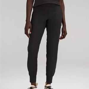 Align High Rise Jogger